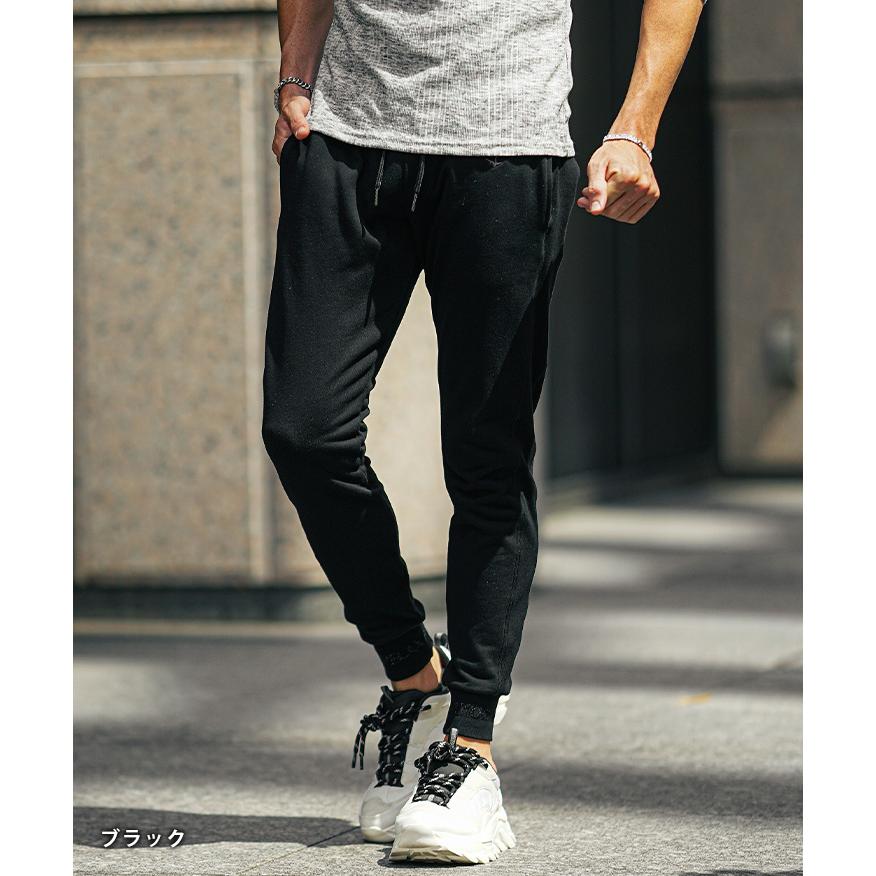 1PIU1UGUALE3 RELAX ウノピュウノウグァーレトレ リラックス ジョガー