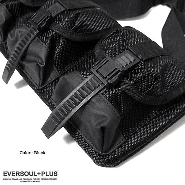 ボディバッグ おしゃれ ブラック 黒 かばん ポーチ 3連 ポケット