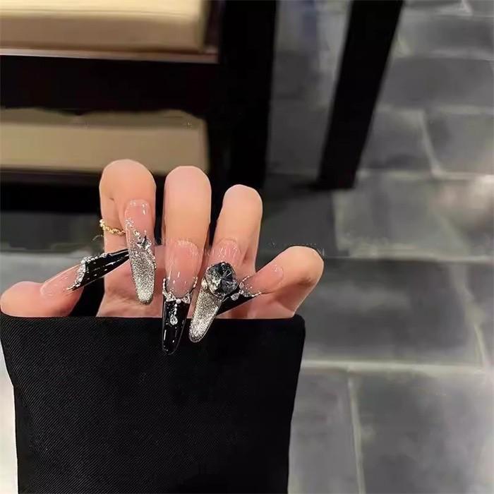 ブラック シルバー ネイルチップ ロング スティレット グラデーション