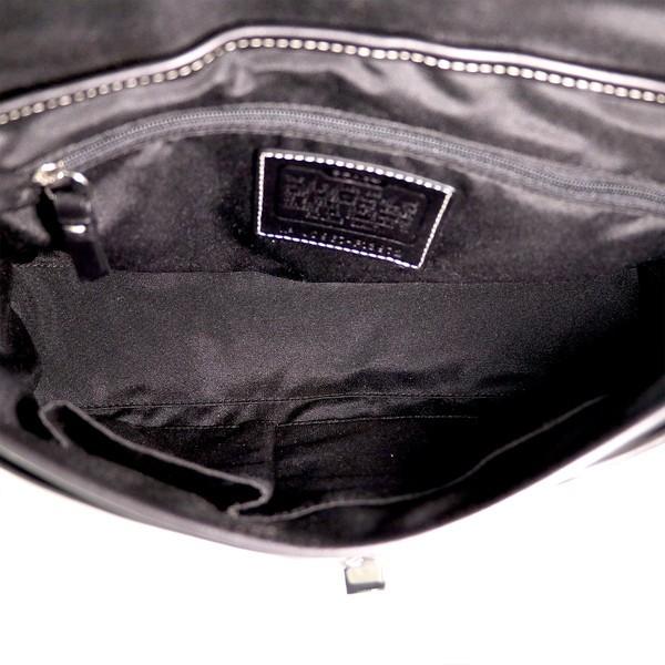 美品 コーチ COACH シグネチャー ブラック キャンバスレザー F13972