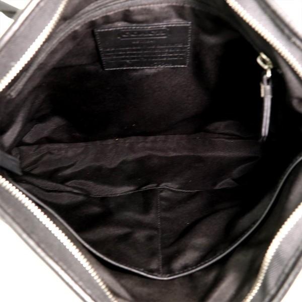 コーチ COACH オプアート ブラック レザージップトップクロス