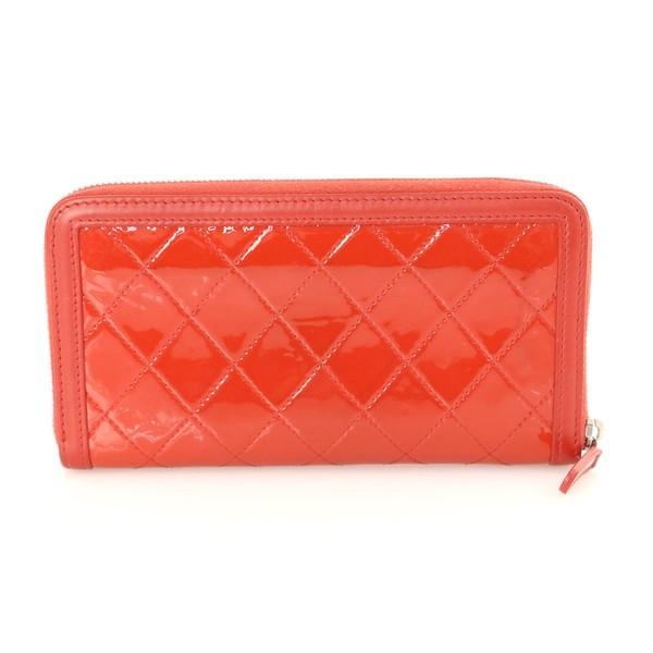 CHANEL レッド キルティングレザー長財布