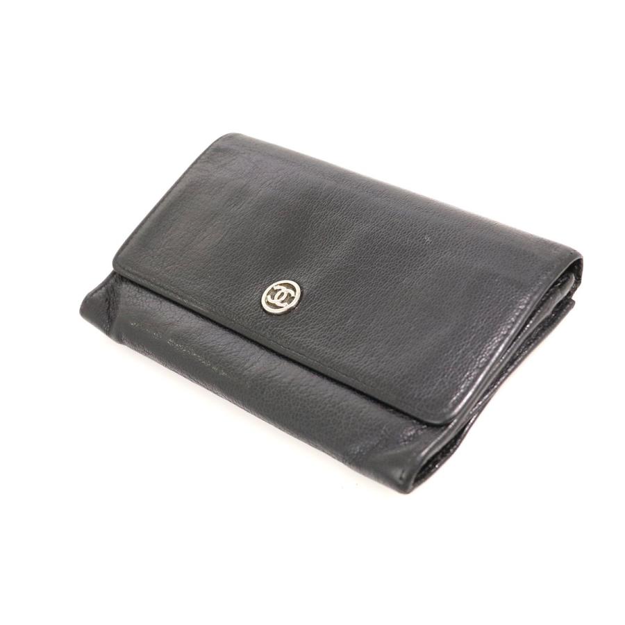 Chanel ブラック 二つ折り財布 25C》CHANEL 大人気 オールブラック 二つ折り財布 (CHANEL