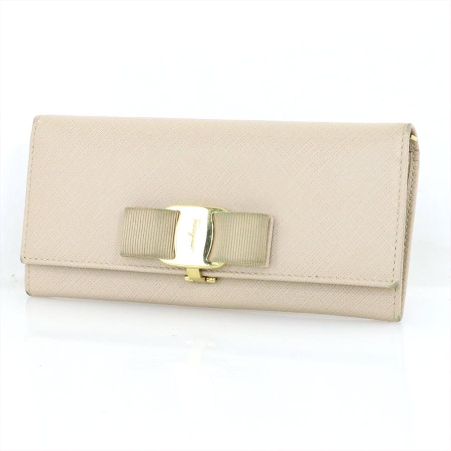 フィラガモ Ferragamo ピンクベージュ レザー ヴァラリボン長財布 
