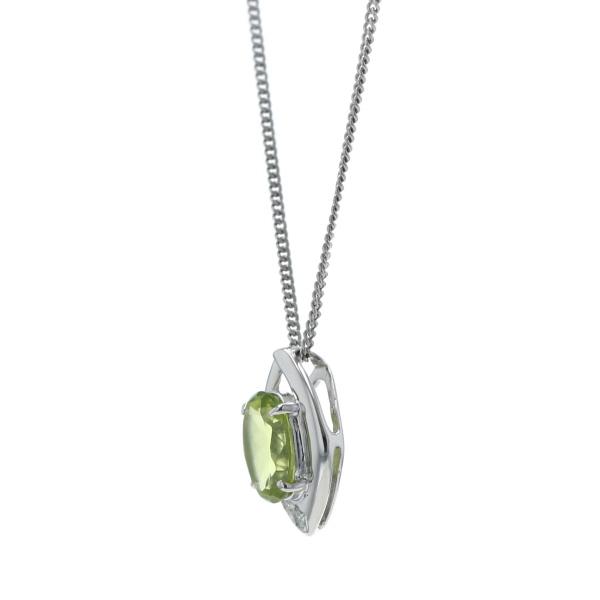 Pt850 プラチナ ネックレス ペリドット 1.43ct ダイヤモンド 0.02ct 