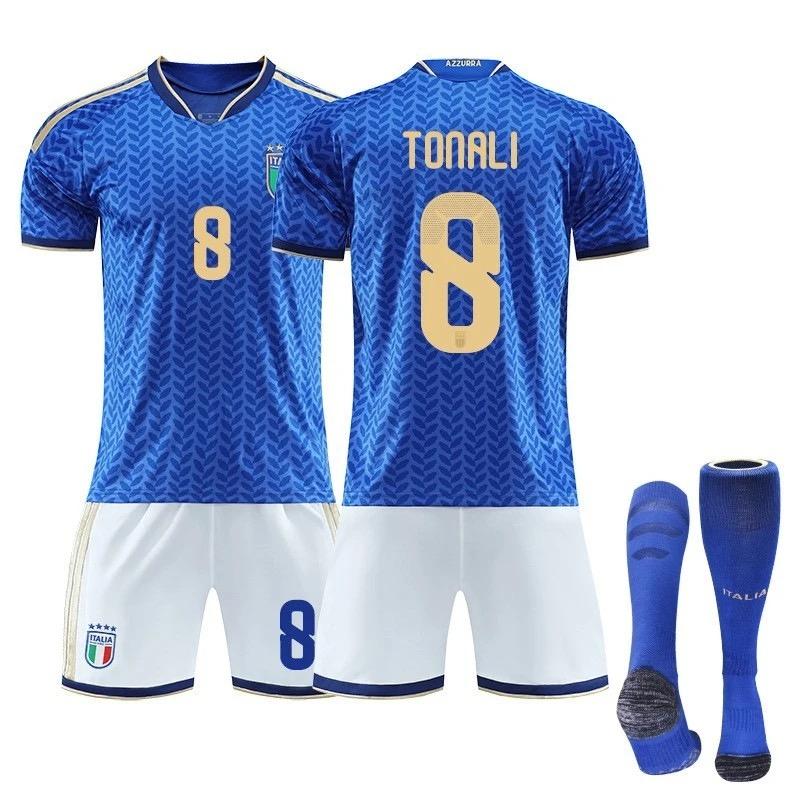 2026 年イタリア代表 ホームセットユニフォーム 14 番キエッサー 18 番
