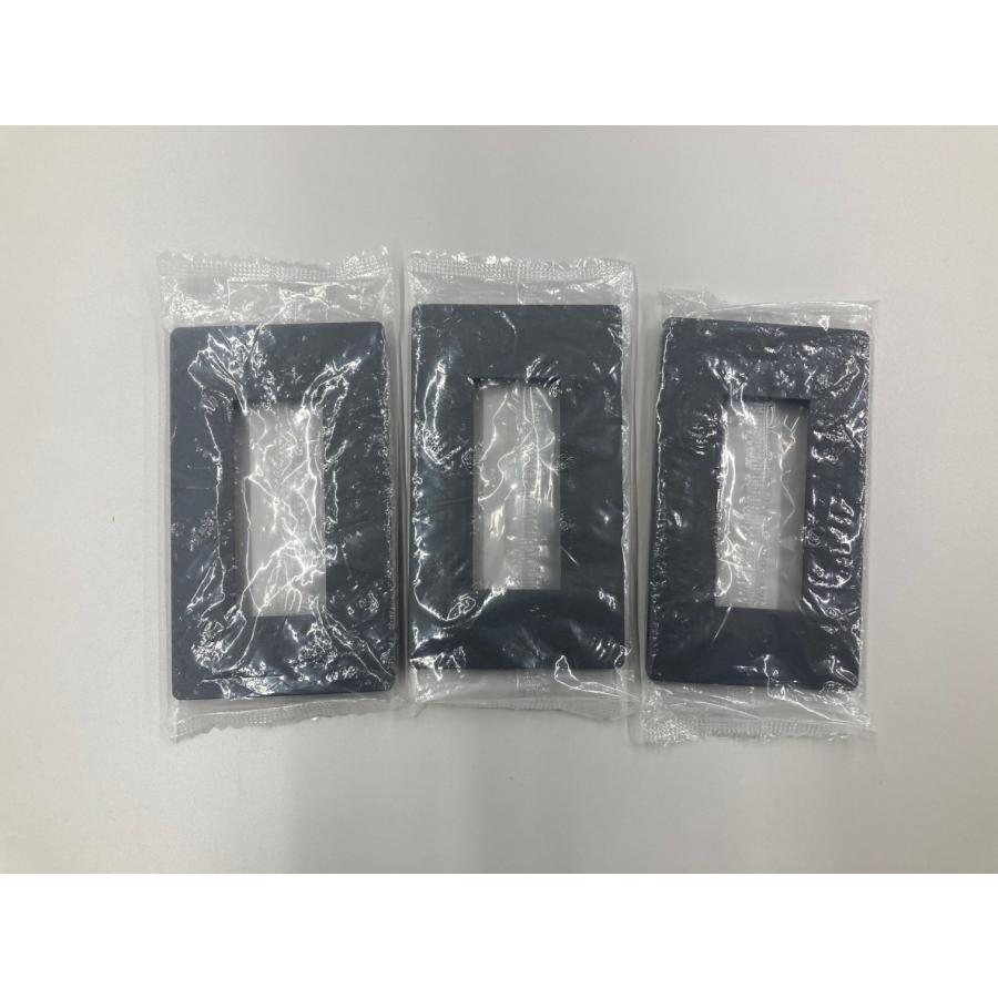 WTL7003HK パナソニック アドバンスシリーズコンセントプレート3コ用
