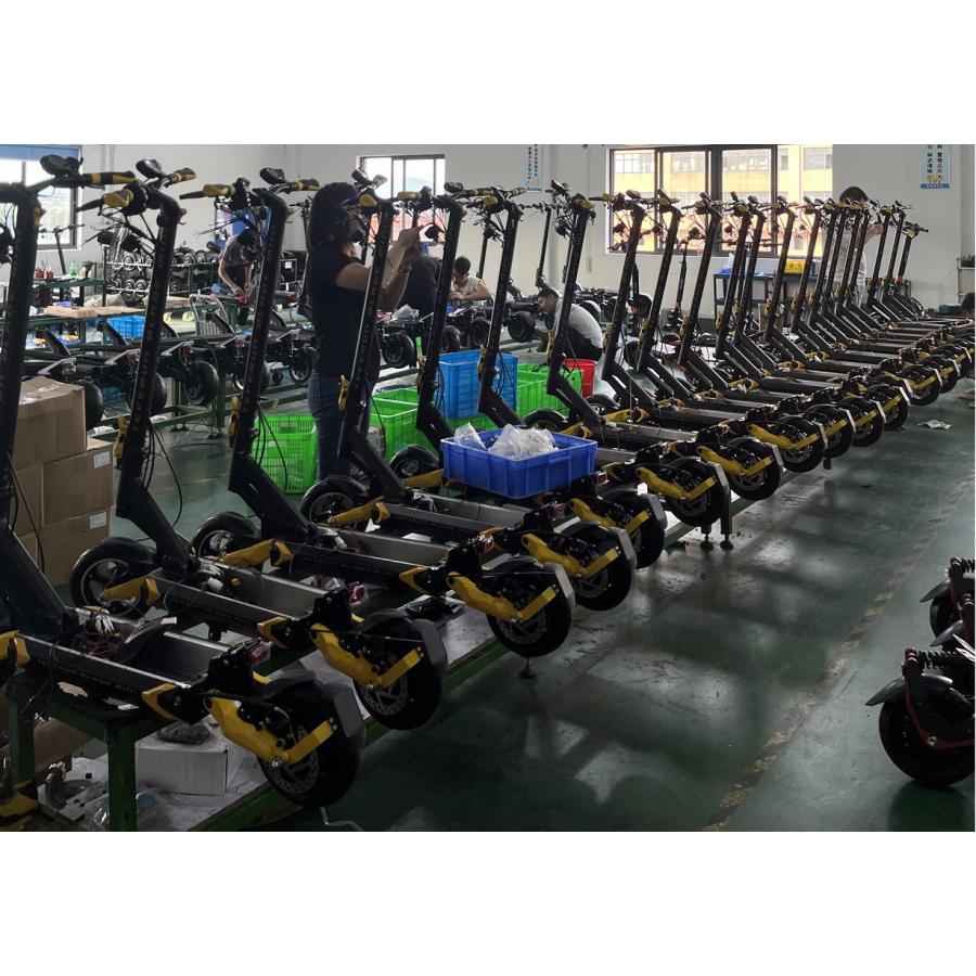 電動キックボード BLADE PRO 500W×2（公道走行可能 / 原付二種）★銀行振込で10000円キャッシュバック！ |  | 11