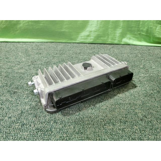☆TOYOTA☆ カロ－ラ ZRE-212W エンジンコンピューター カローラツーリング 3BA-ZRE212W エンジンコンピューター 89661-12V70