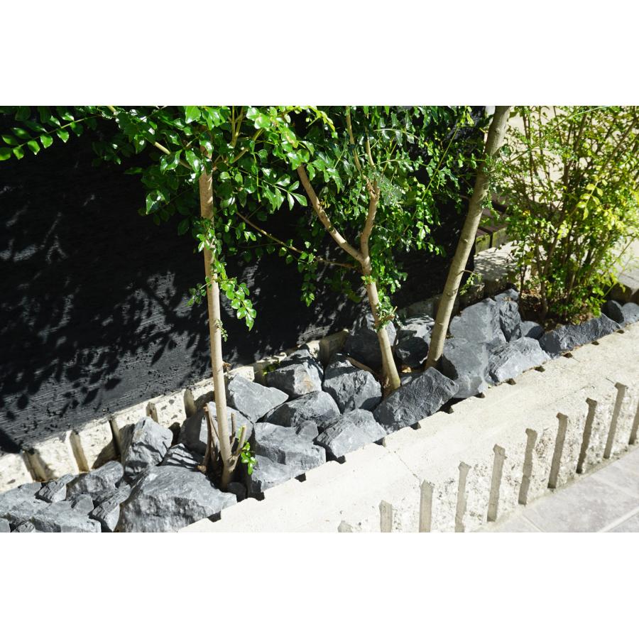 割栗石 5cm-15cm 1袋20kg ラフ 全4色 ロックガーデン ガーデンロック