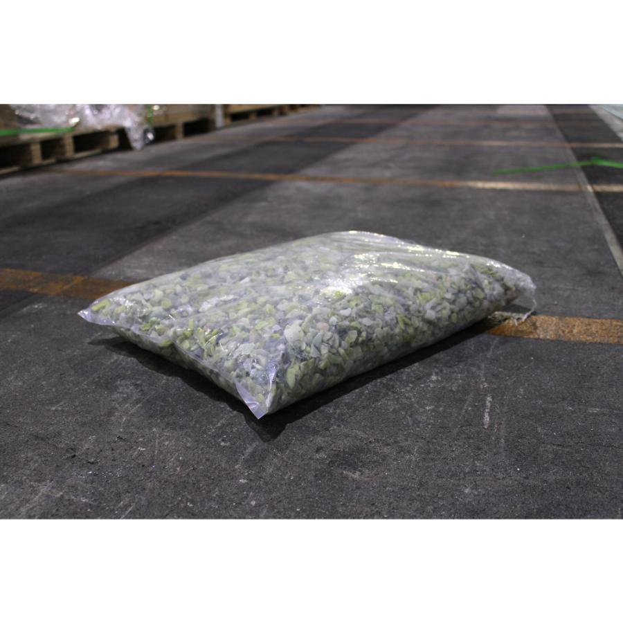 爆買 小粒砂利 アイスグリーン色 ラフ 7-14mm 20kg 砕石 ロック