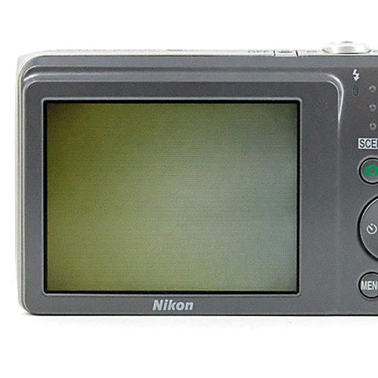 中古】Nikon デジカメ COOLPIX S3700 シルバー/2005万画素 液晶画面