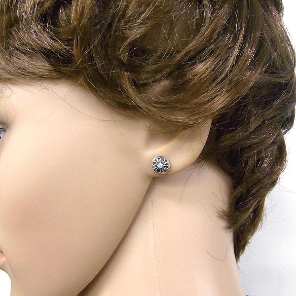 CHROME HEARTS クロムハーツ ピアス クロスボール スタッド CHROME HEARTS クロムハーツ ピアス クロスボール スタッド