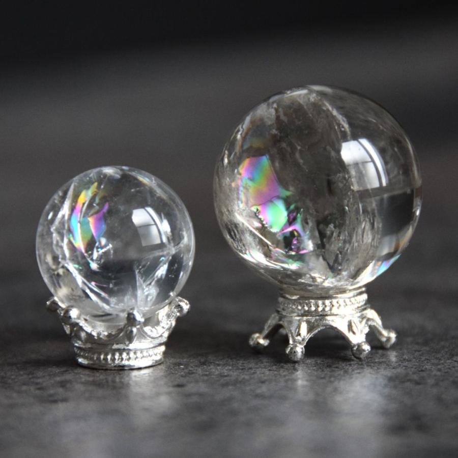 天然石　アイリス水晶　大玉　浄化 置物　魔除け 水晶 玉 アイリス クォーツ 虹入り 浄化 レインボー 台座 セット
