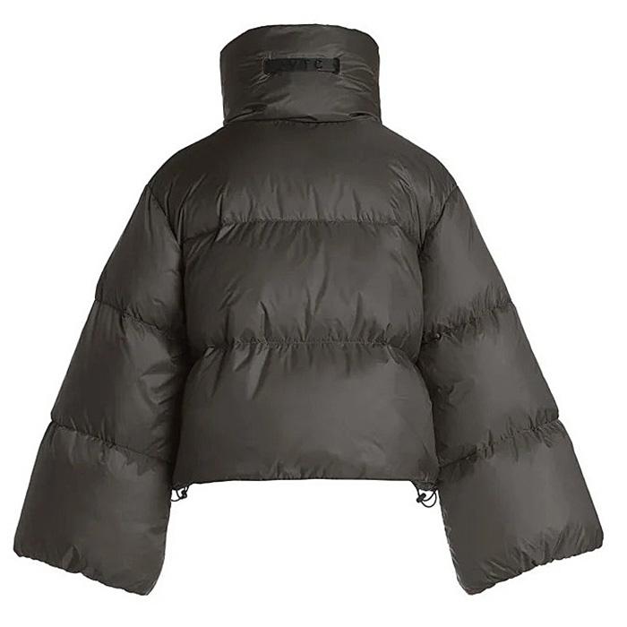 極美品DUVETICA YOKI 安達祐実コラボダウンジャケット 安達祐実 × DUVETICA】コラボで叶える、上品にカッコよく”モード”に