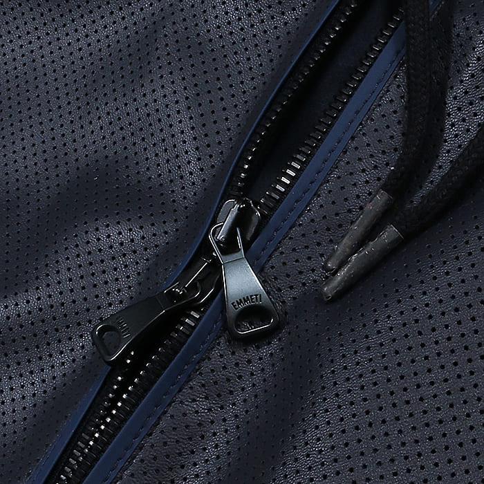 お買い得！ EMMETI エンメティ LEONE NAPPA TECH TRAF × SENSITIVE × SPL ラムスキンフーデッドパーカー メンズ 23春夏 LEONENTTRSENSEL 【E1876981940】(66000円)