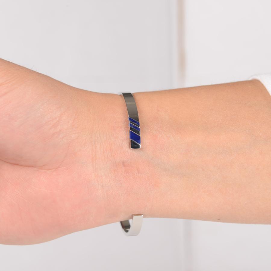 ブレスレット 日本製ネイビーソーダライトレジメンタル ネイビー バングル |  | 01