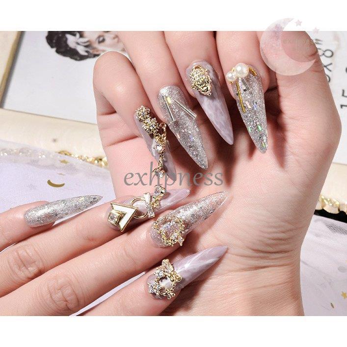 クリスマス ネイルジュエリー ネイルパーツ ビジュー デコパーツ セット 福袋 ストーン チェーン ロング ワンポイント ゴージャス 花 蝶 Sns映え Aea90 Dd 1130nov493 エクハピ 通販 Yahoo ショッピング