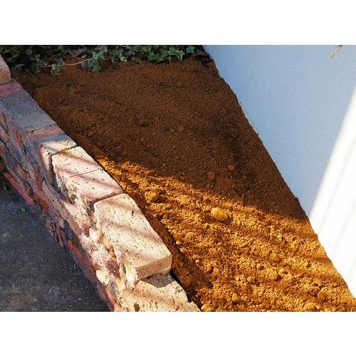 山土 赤 約16kg 7袋 ガーデニング ガーデン 園芸 庭造り 畑作り 花壇 Diy 基本用土 Isi エクシーズyahoo 店 通販 Yahoo ショッピング