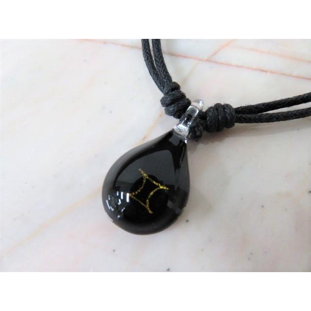 アクセサリー　THAI VETRO　タイベトロ　ペンダント S　ドロップ型　星座　ふたご座　ハンドメイド　ガラスジュエリー　ギフト |  | 01