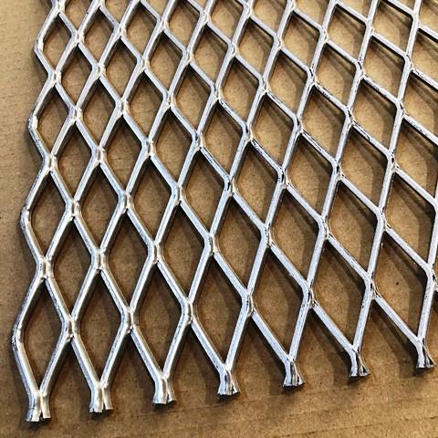 OUTLET】アルミ製エキスパンドメタル 板厚3.0mm 22x50.8x3.0x3.0 約 