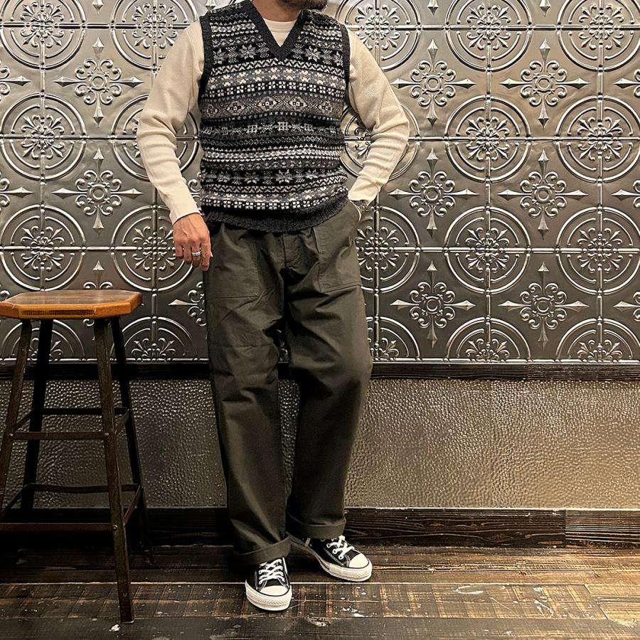 Jamieson's of Shetland JAMIESON'S ジャミーソンズ フェアアイル柄 V