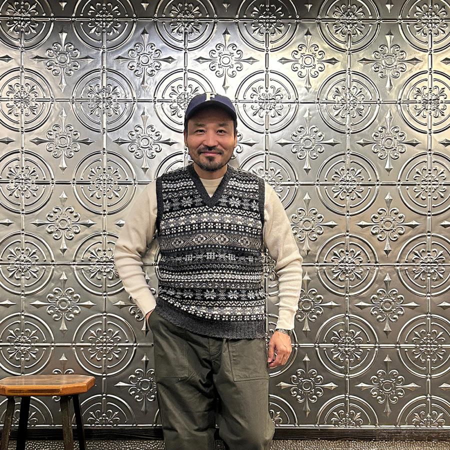 Jamieson's of Shetland JAMIESON'S ジャミーソンズ フェアアイル柄 V