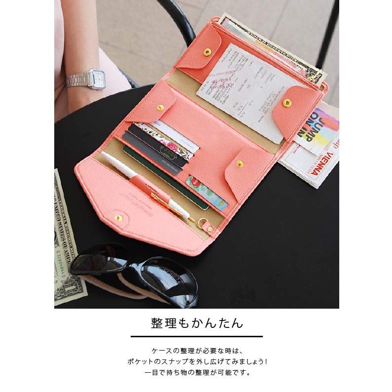 LUCIANNA（ルチアーナ） パスポートケース マルチケース カードケース