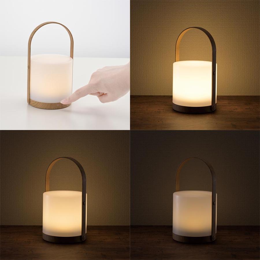 LEDテーブルランプ【木目調】（3段階調光/タッチ式スイッチ/USB充電 Type-C/140 lm/電球色）_06-5083_TT-Y102K_OHM（オーム電機） | OHM | 03