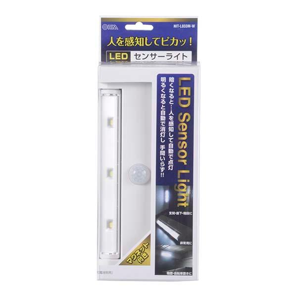 センサーライト LED 電池式 ホワイト_NIT-L033M-W 07-9757 オーム電機 | OHM | 01