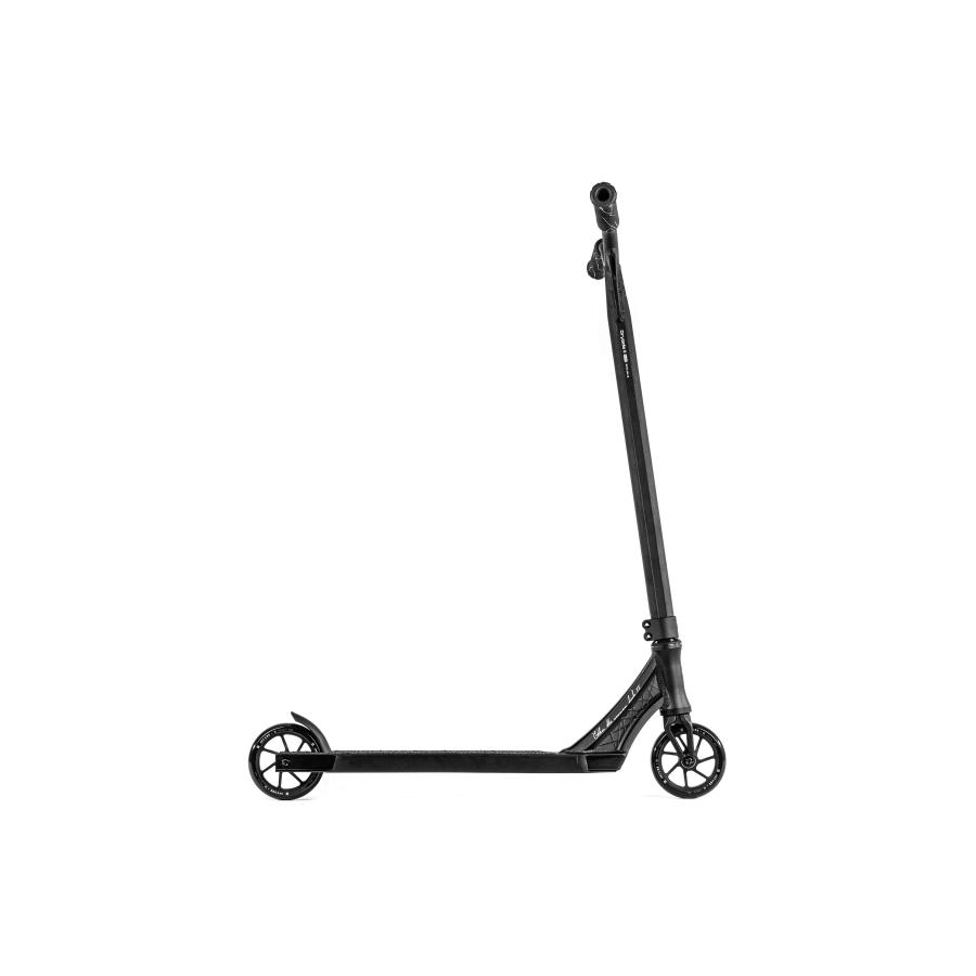 シリアスライダー応援価格 )Freestyle Scooter Erawan V2フリー