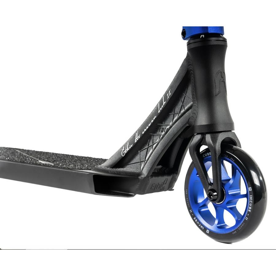 シリアスライダー応援価格 )Freestyle Scooter Erawan V2フリー