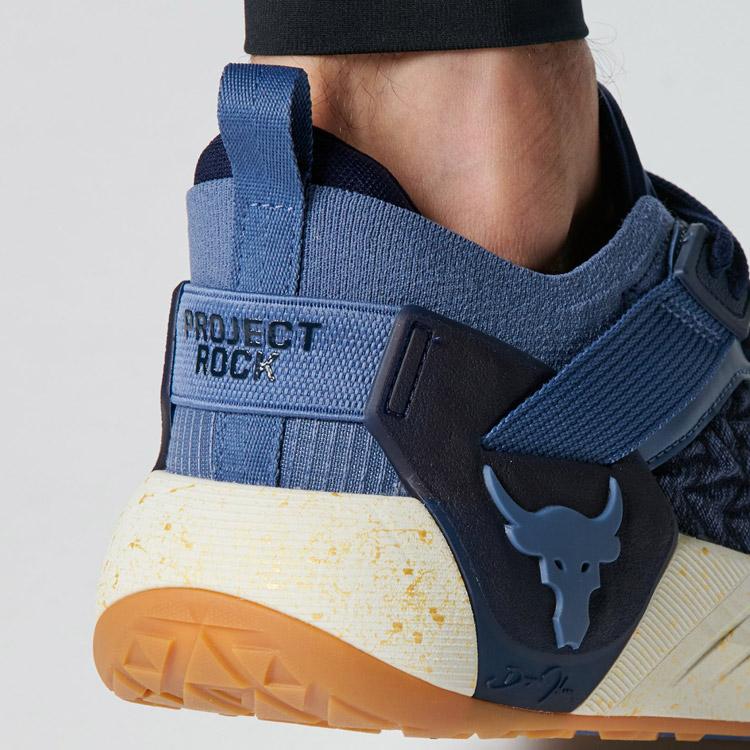UNDER ARMOUR アンダーアーマー UAプロジェクトロック6 3026534 UNDER ARMOUR アンダーアーマー UAプロジェクトロック6 3026534