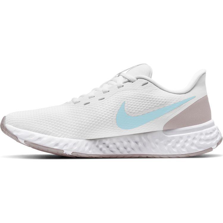 在庫一掃セール ナイキ Nike ウィメンズ レボリューション 5 Bq37 106 レディース シューズ スニーカー 白靴 白スニーカー ホワイト イーゾーン スポーツ Paypayモール店 通販 Paypayモール