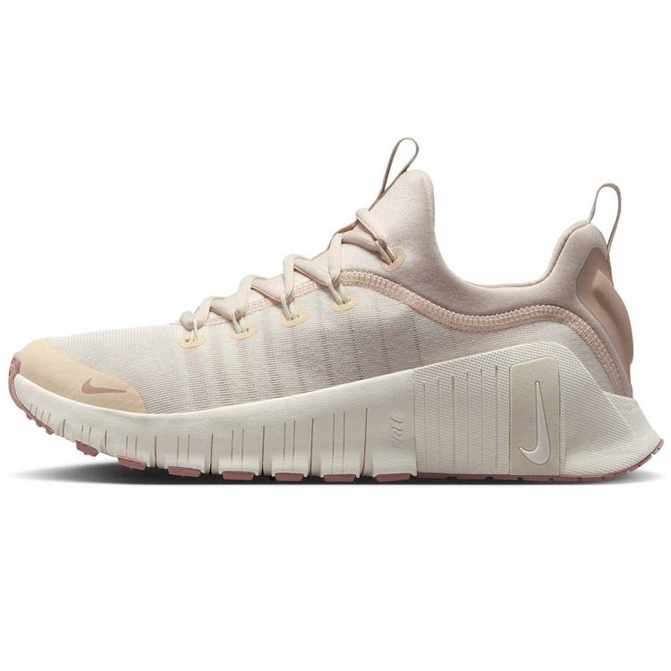 NIKE（ナイキ） ウィメンズ フリー メトコン 6 FJ7126-011 レディース