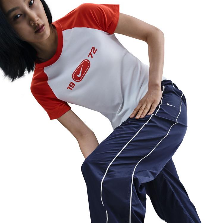 ウィメンズ NSW WR HR OH ウーブン パンツ NIKE（ナイキ） ウィメンズ NSW WR HR OH ウーブン パンツ FV7656-410