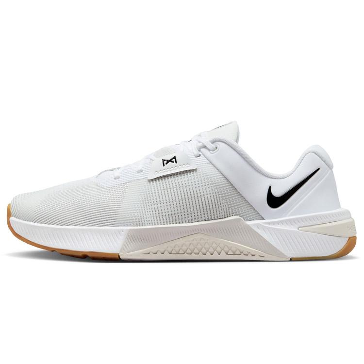 NIKE（ナイキ） メトコン 10 HJ1875-100 メンズシューズ : イーゾーン