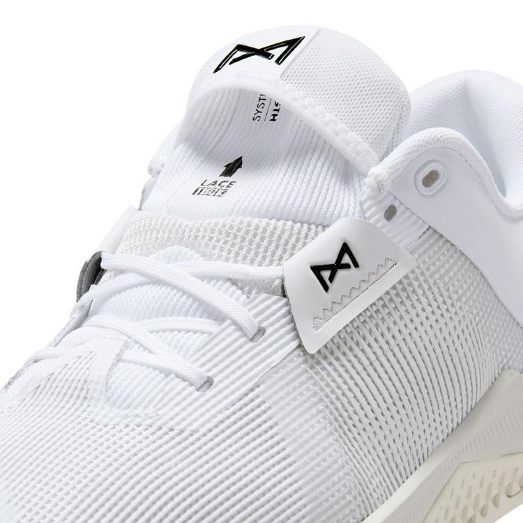 NIKE（ナイキ） メトコン 10 HJ1875-100 メンズシューズ : イーゾーン