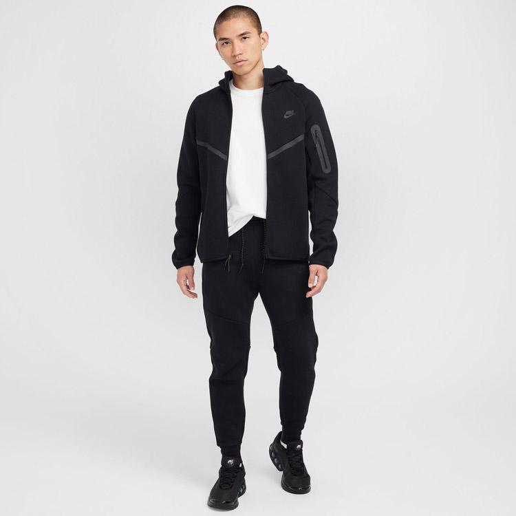 NIKE（ナイキ） テックフリース WR フルジップL/S フーディ HV0950-010