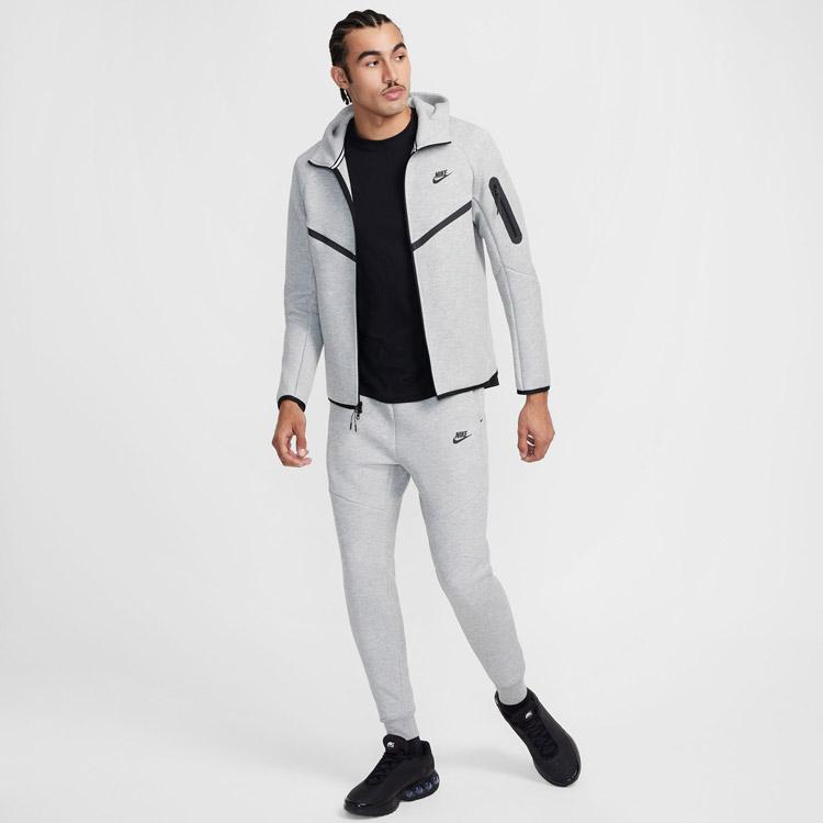 NIKE（ナイキ） テックフリース WR フルジップL/S フーディ HV0950-063