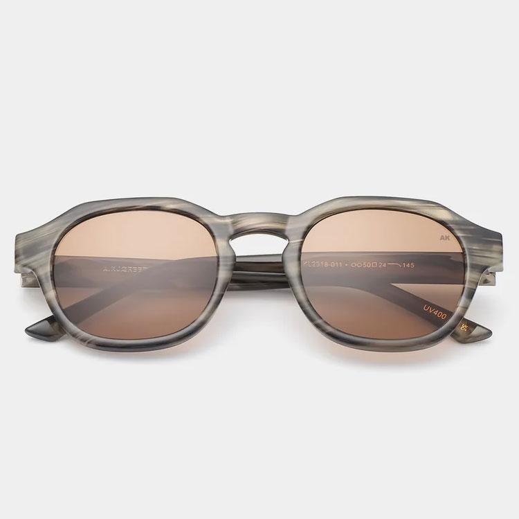 A.Kjaerbede エキアビド ZAN ザン Striped Horn KL2318-011 メンズ