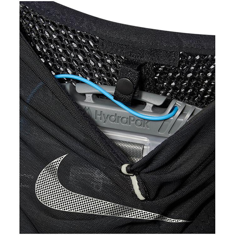 NIKE（ナイキ） ランベスト 5L RN9000-077 : イーゾーン スポーツ
