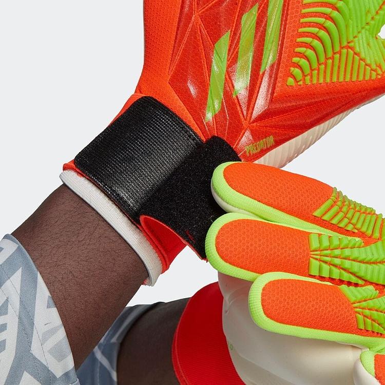 adidas（アディダス） プレデター GKグローブ COM TG266-HC0619 メンズ