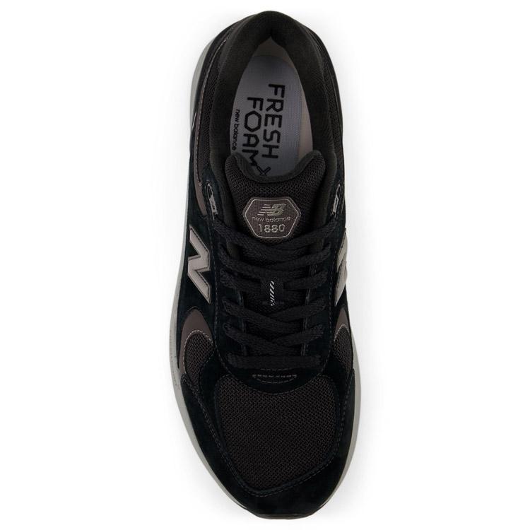 【新品未使用】ニューバランスTJ80 AK2 トレーニングシューズ　黒　光沢 New Balance（ニューバランス） Fresh Foam X 1880 v2 U188W1RM2E