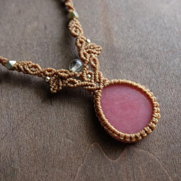 インカローズ（アルゼンチン産）ロードクロサイト マクラメ編み