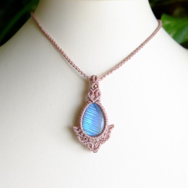 ラブラドライト（マダガスカル産）マクラメ編みミニペンダントネックレス 天然石アクセサリー プレゼントギフト 3184　メール便送料無料 |  | 04