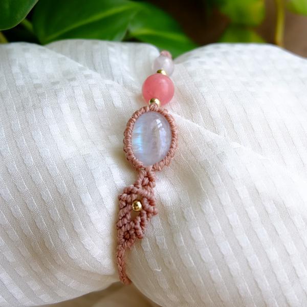 ムーンストーン（スリランカ産）・インカローズ3Ａ（アルゼンチン産）8mm丸玉 6月誕生石マクラメ編みブレスレット・プレゼントギフト　3553 |  | 04