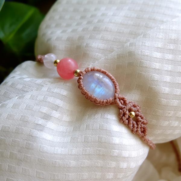 ムーンストーン（スリランカ産）・インカローズ3Ａ（アルゼンチン産）8mm丸玉 6月誕生石マクラメ編みブレスレット・プレゼントギフト　3553 |  | 05