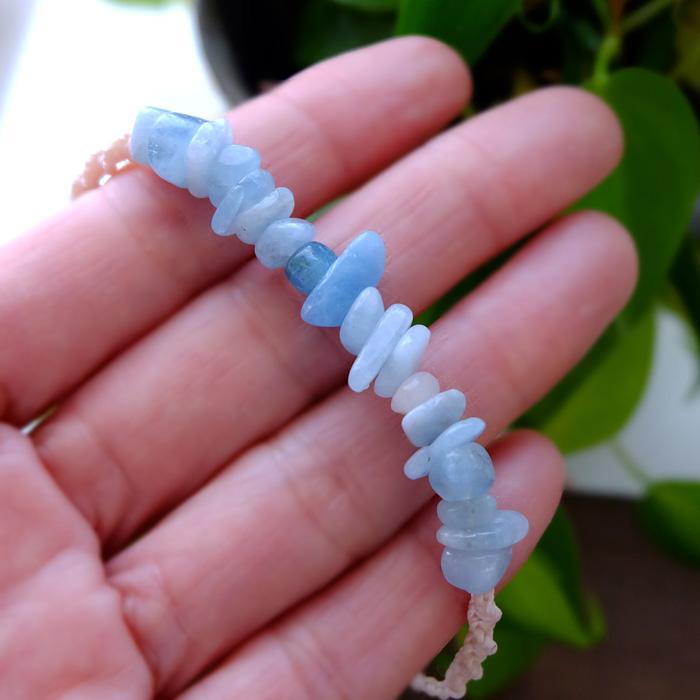 アクアマリン （パキスタン産）3月誕生石 さざれ天然石マクラメ編みブレスレット 誕生日プレゼントギフト　3594 メール便送料無料 |  | 03