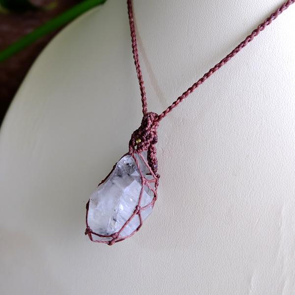 ヒマラヤ水晶 ＊ マクラメネックレス ペンダント ヒマラヤ水晶原石（ガネーシュヒマール産）レア水晶 マクラメ